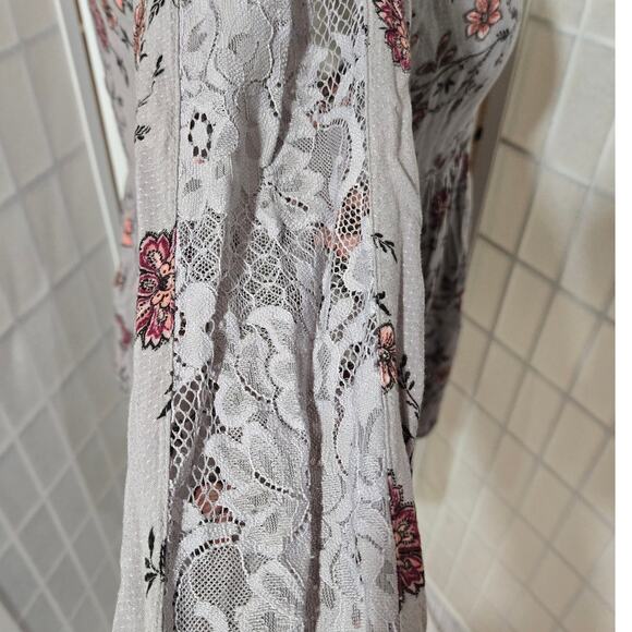 Torrid Floral Babydoll Lace Tunic Semi Blouse Shirt Top Hi Lo Size 00X (10) - Picture 5 of 15